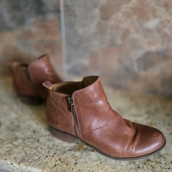 Lucky Brand Brown Ankle Boots - Picture 3 of 5